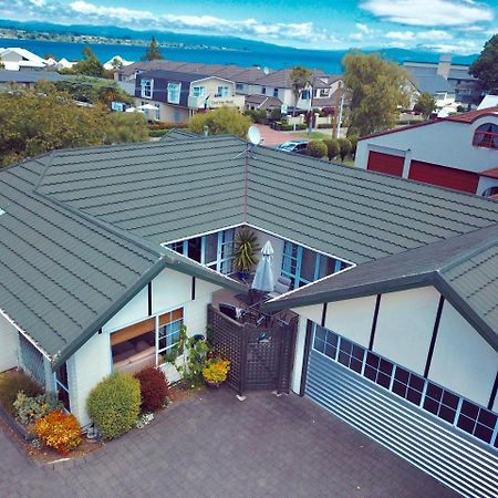 Tui House Taupo Exterior photo