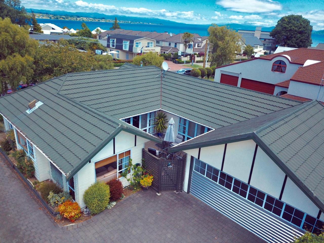 Tui House Taupo Exterior photo
